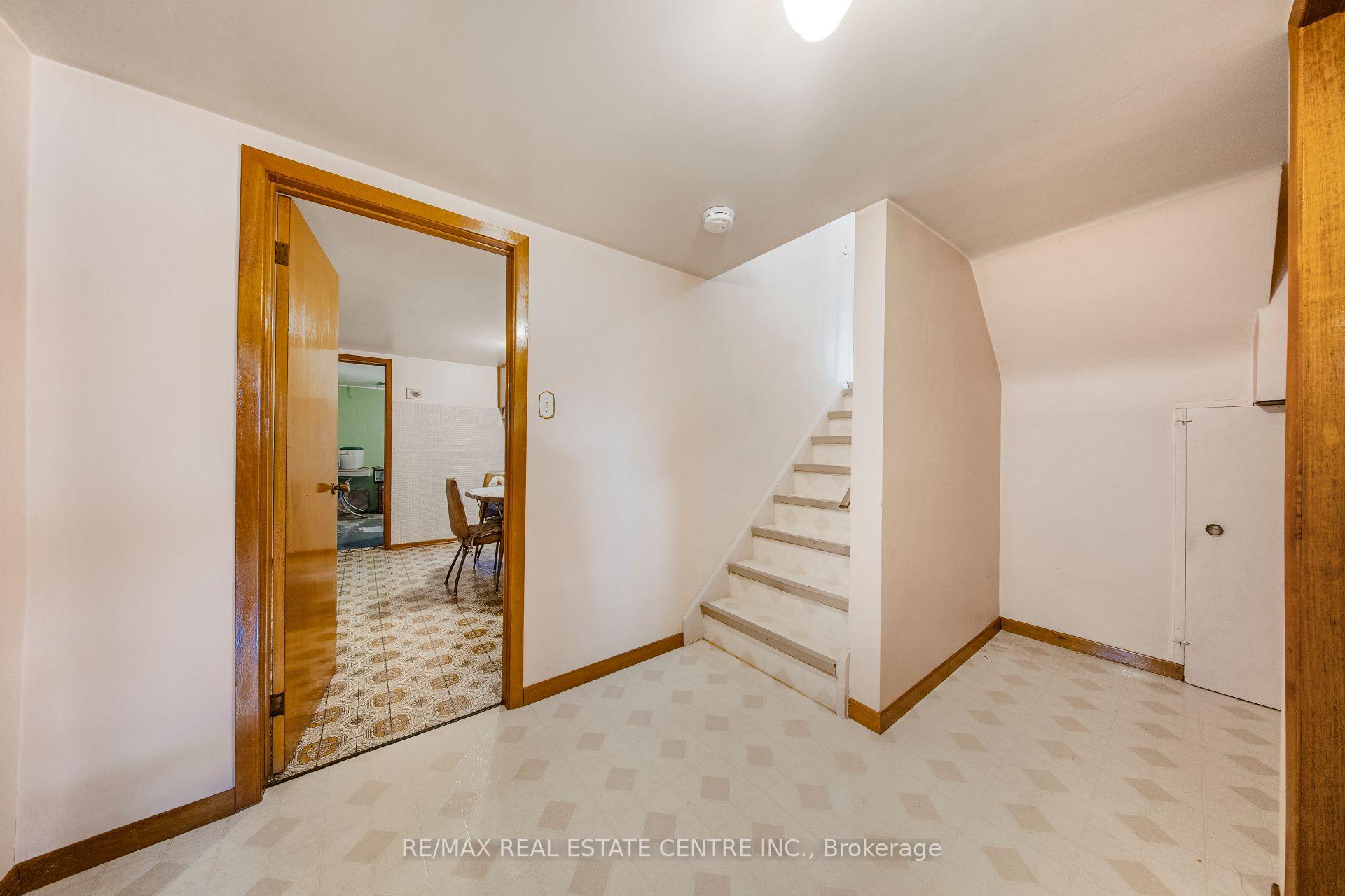 Photo 22 of 103 Forest Hill Crescent, Hamilton, Red Hill — HOMEH