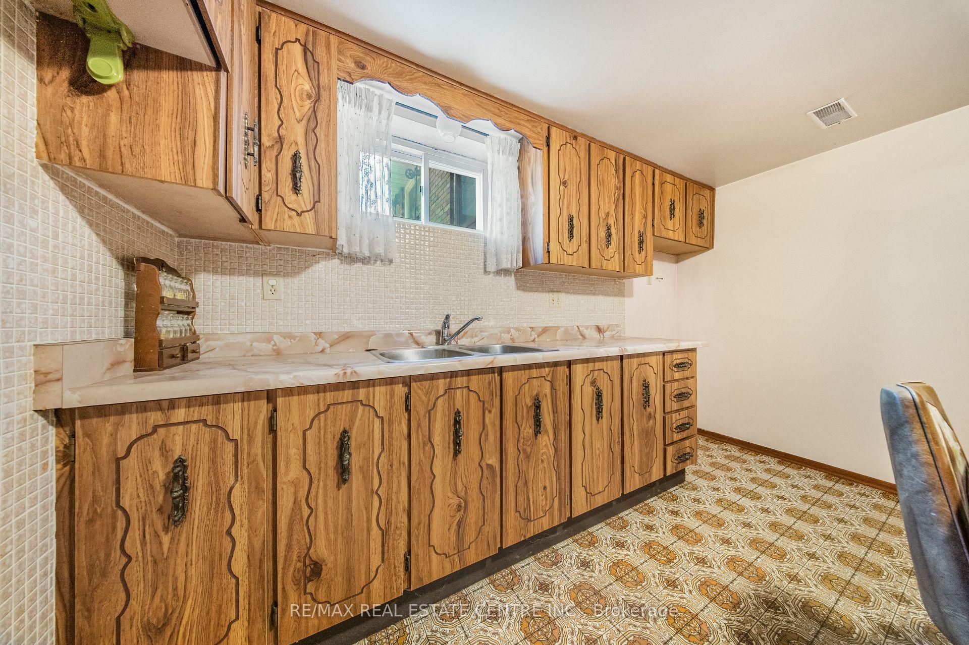 Photo 26 of 103 Forest Hill Crescent, Hamilton, Red Hill — HOMEH