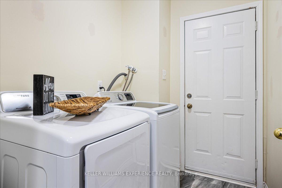 Photo 22 of 59 Hawthorne Crescent, Barrie, Ardagh — HOMEH