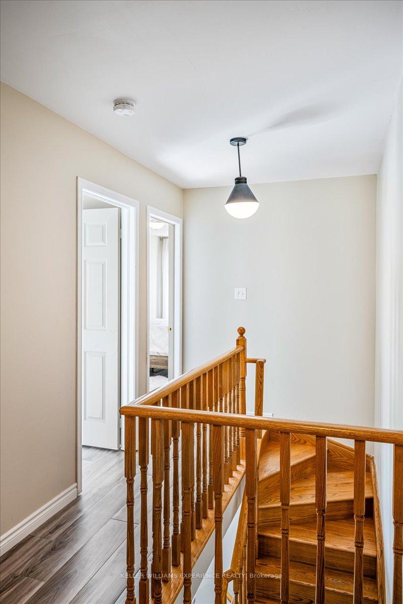 Photo 27 of 59 Hawthorne Crescent, Barrie, Ardagh — HOMEH