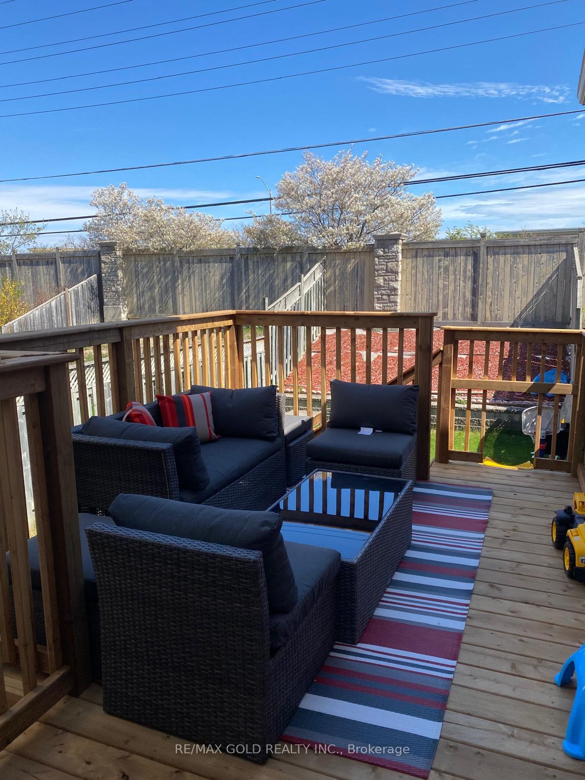 Photo 17 of Unit Upper, 110 Monaco Court, Brampton, Fletcher's Meadow — HOMEH