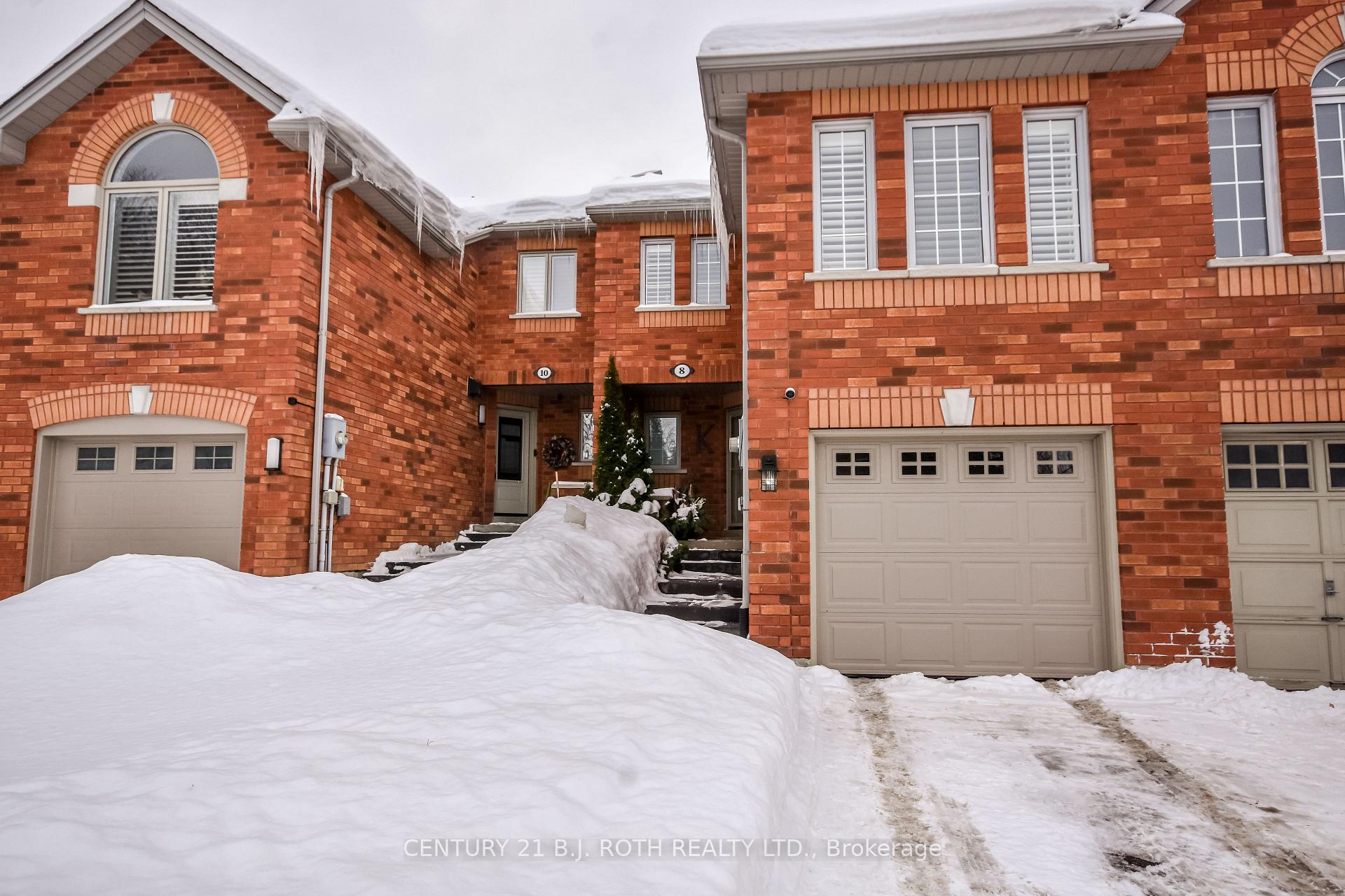 Front of 8 Bailey Court