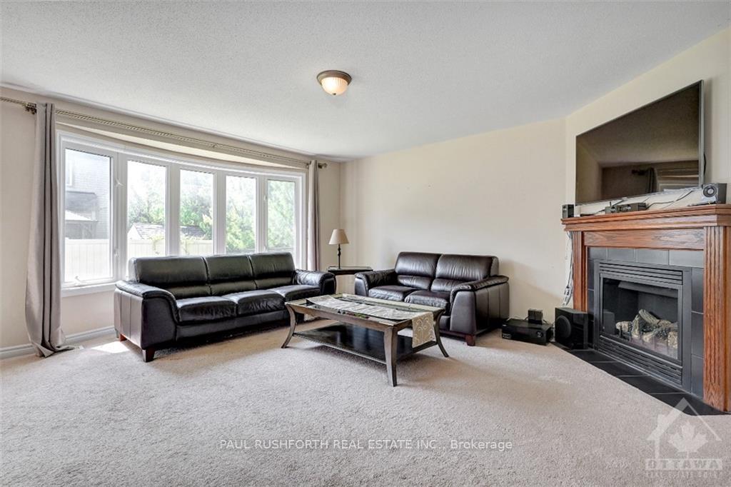 Photo 5 of 324 River Landing Avenue, Ottawa, Barrhaven - Half Moon Bay — HOMEH