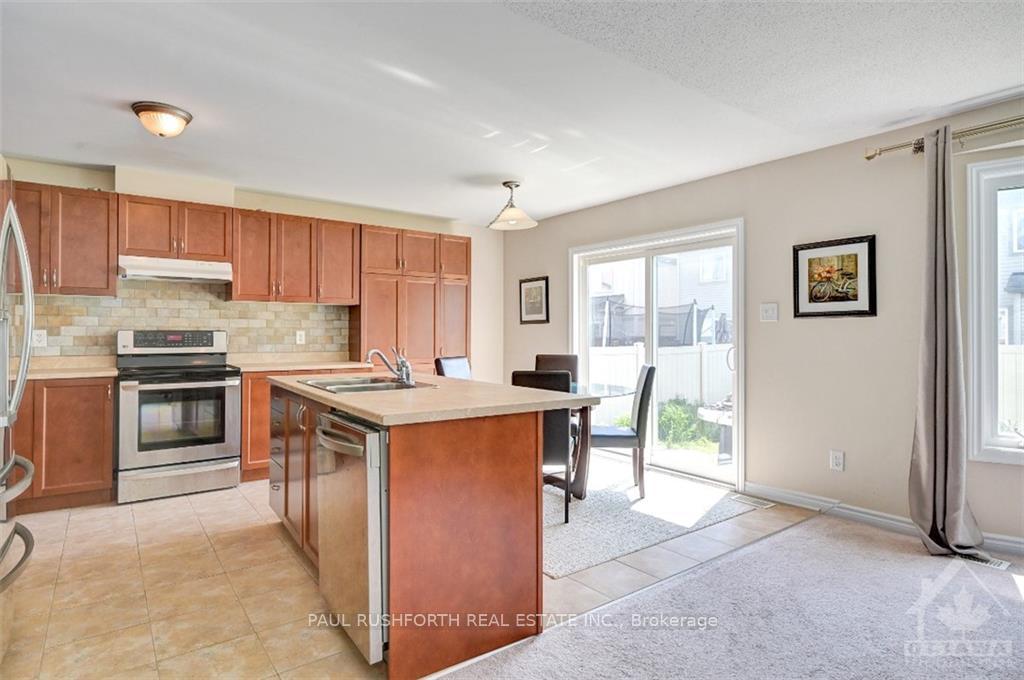 Photo 8 of 324 River Landing Avenue, Ottawa, Barrhaven - Half Moon Bay — HOMEH