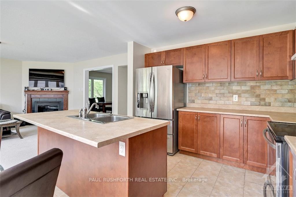 Photo 10 of 324 River Landing Avenue, Ottawa, Barrhaven - Half Moon Bay — HOMEH