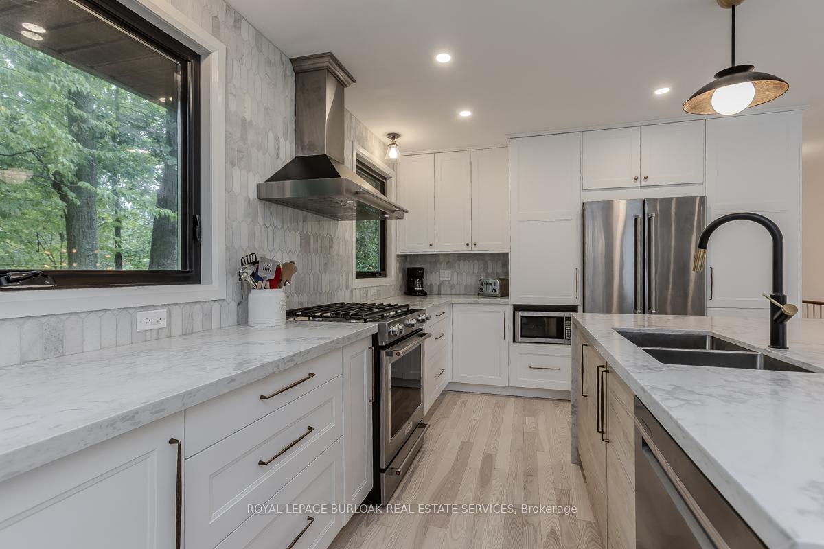 Photo 22 of 1891 Heather Hills Drive, Burlington, Tyandaga — HOMEH