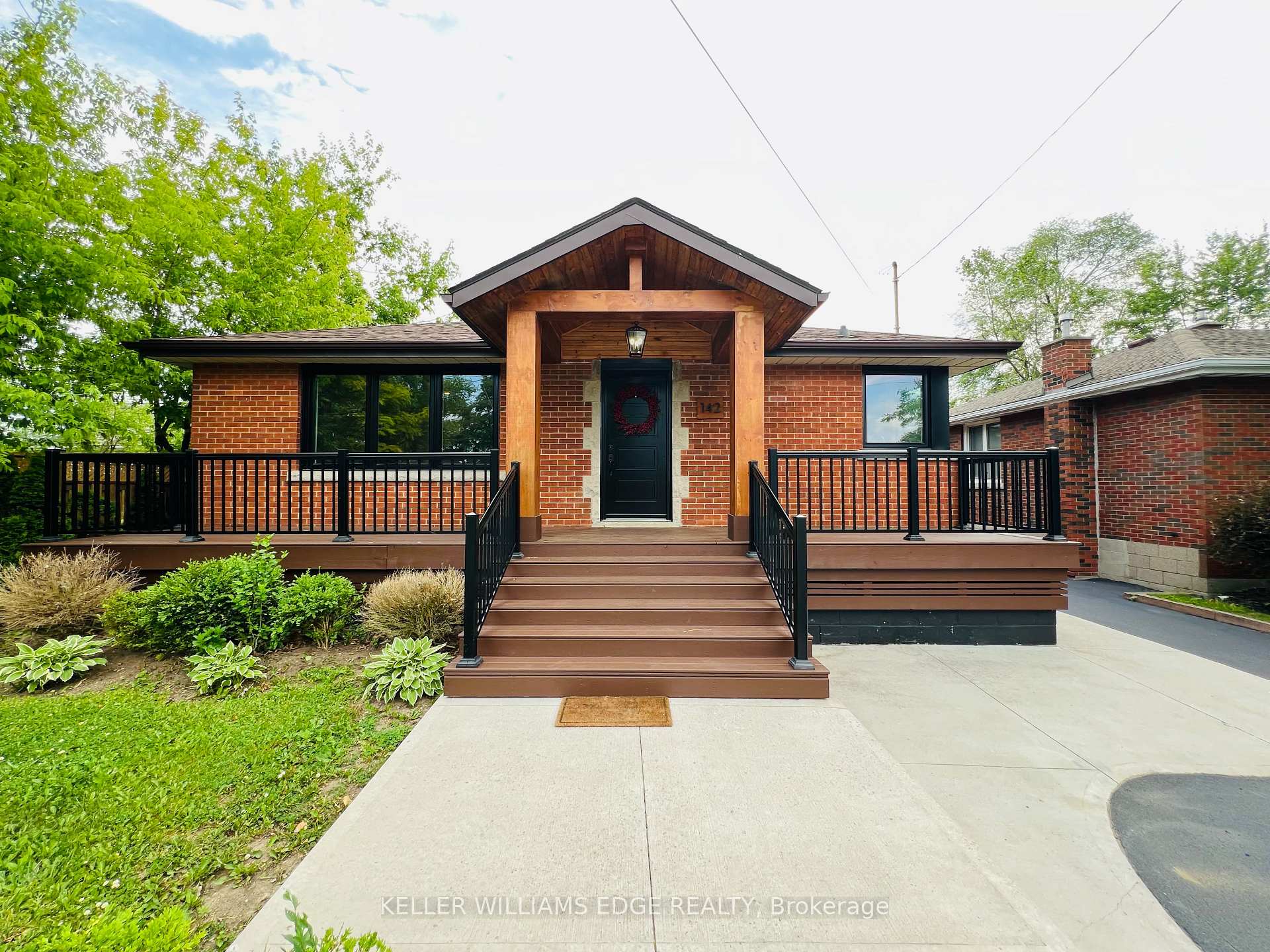 Photo 2 of 142 South Bend Road E, Hamilton, Balfour — HOMEH