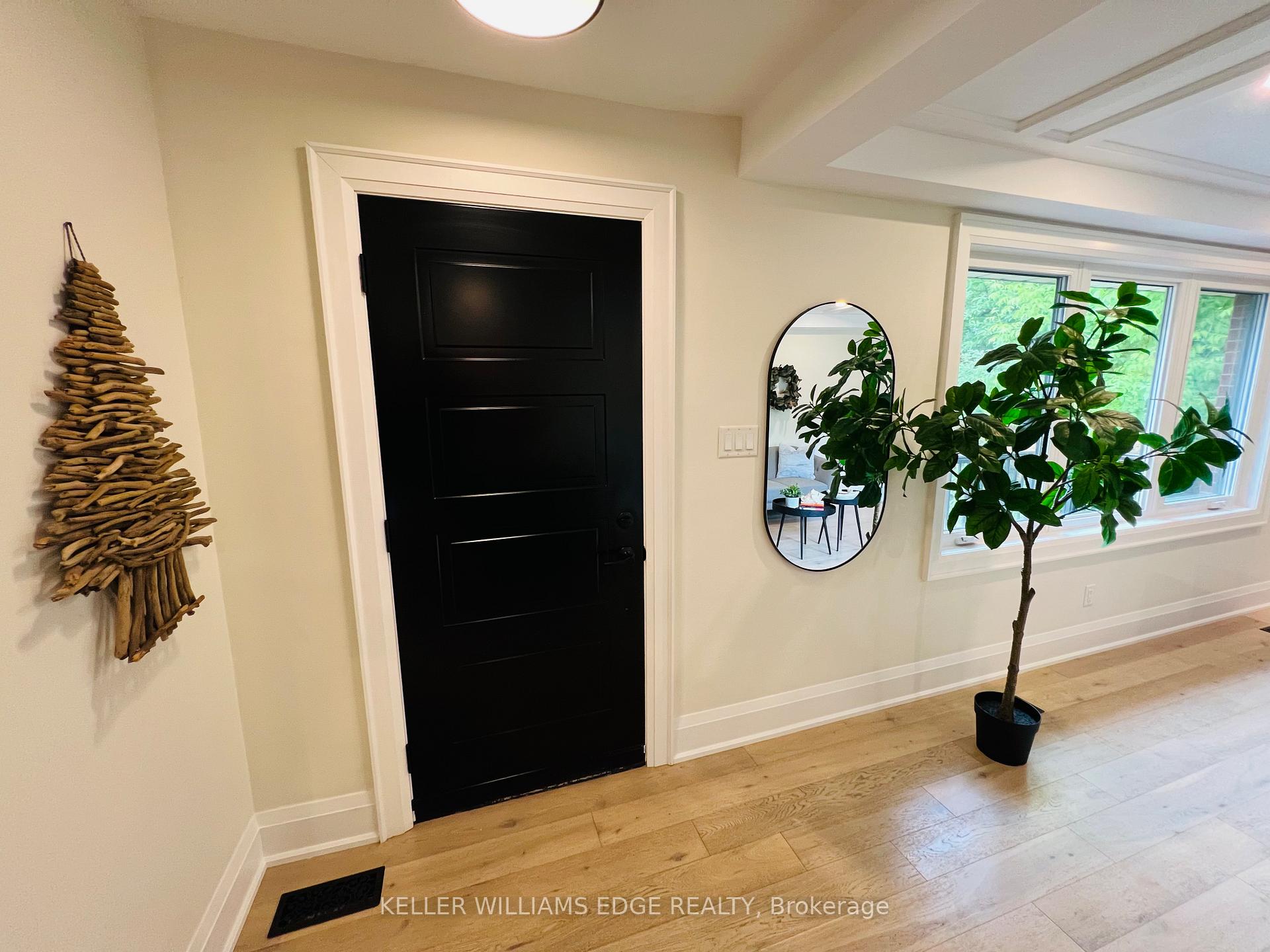 Photo 4 of 142 South Bend Road E, Hamilton, Balfour — HOMEH
