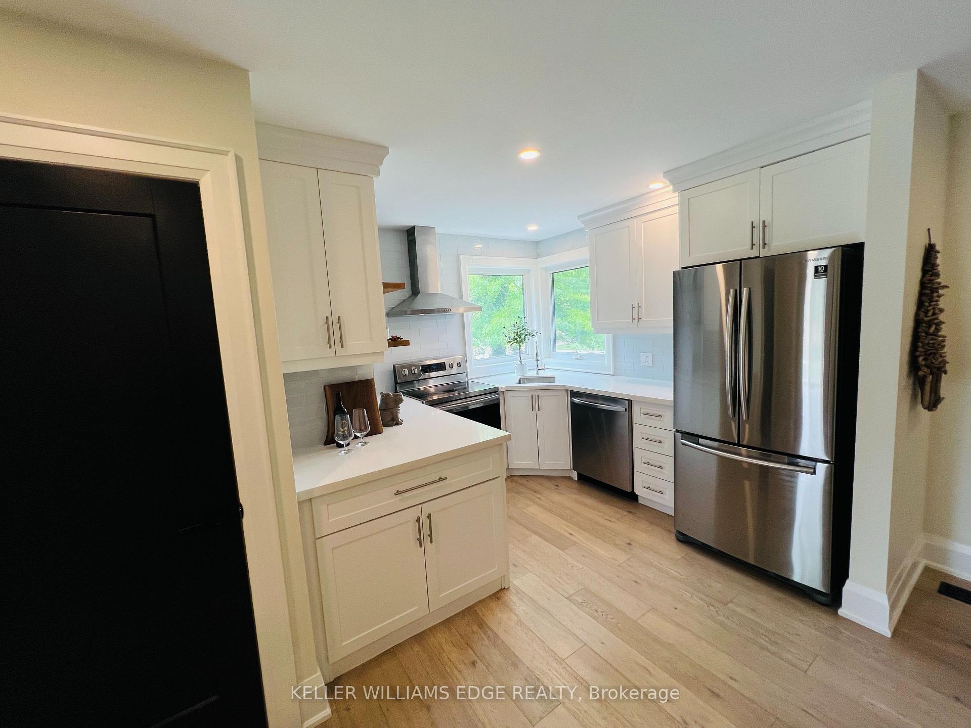 Photo 14 of 142 South Bend Road E, Hamilton, Balfour — HOMEH