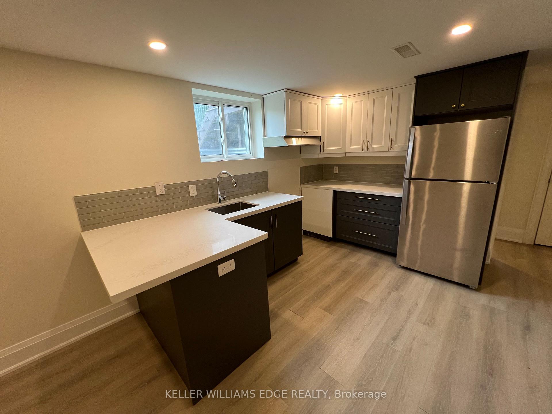 Photo 30 of 142 South Bend Road E, Hamilton, Balfour — HOMEH