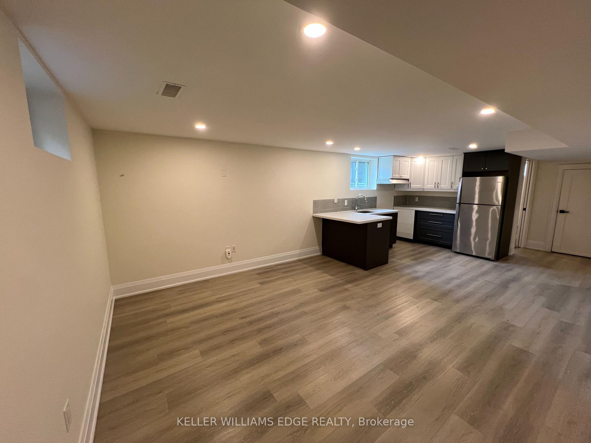 Photo 31 of 142 South Bend Road E, Hamilton, Balfour — HOMEH