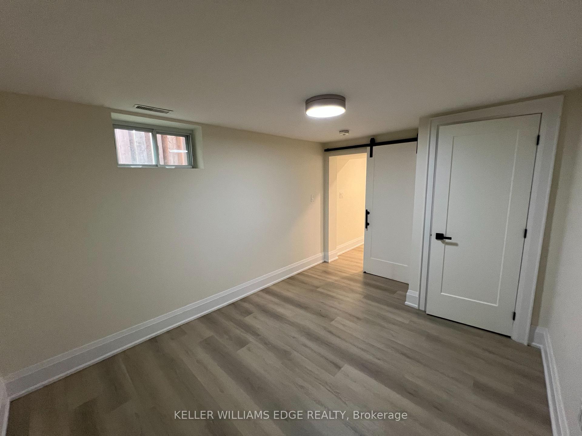 Photo 32 of 142 South Bend Road E, Hamilton, Balfour — HOMEH