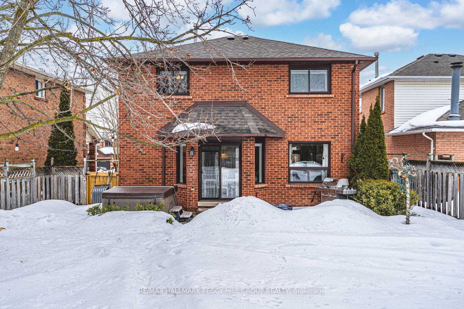Photo 16 of 13 Bishop Drive, Barrie, Ardagh — HOMEH
