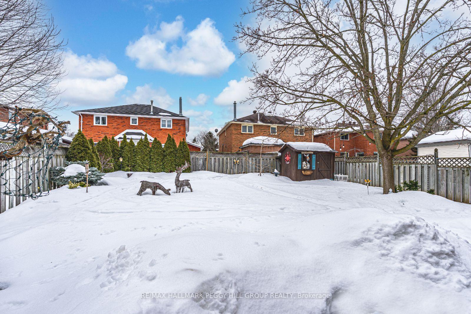 Photo 19 of 13 Bishop Drive, Barrie, Ardagh — HOMEH