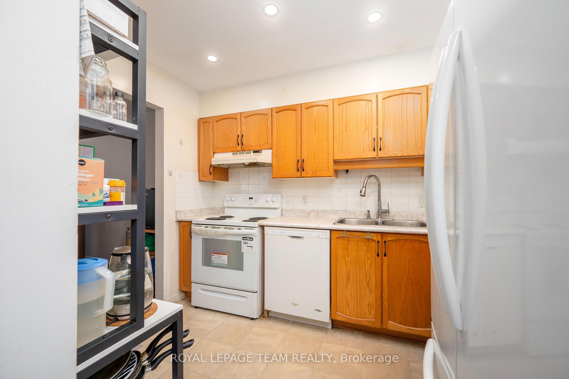 Photo 9 of 74 Royal Field Crescent, Ottawa, Barrhaven - Longfields — HOMEH