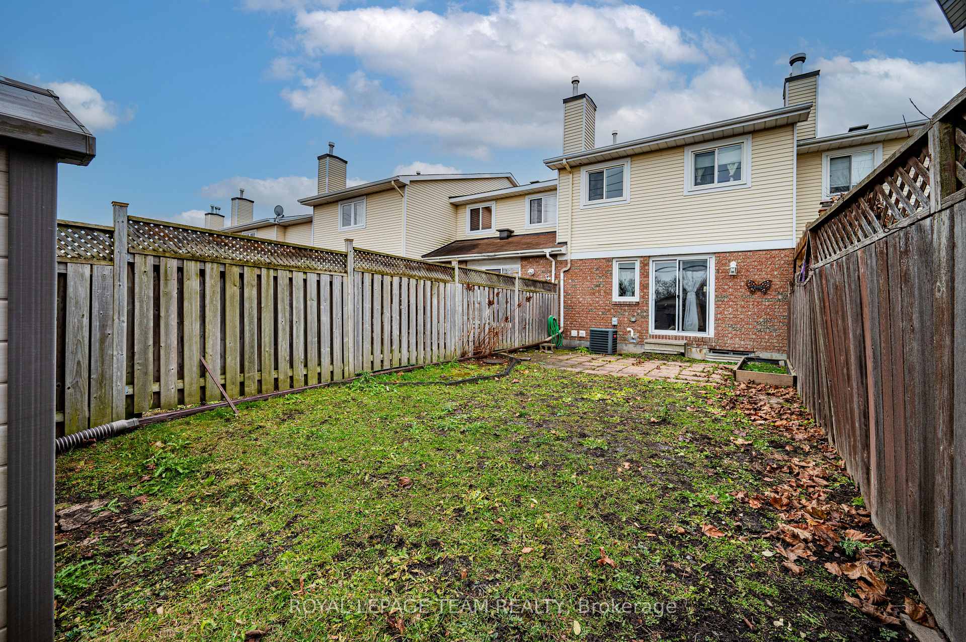 Photo 26 of 74 Royal Field Crescent, Ottawa, Barrhaven - Longfields — HOMEH