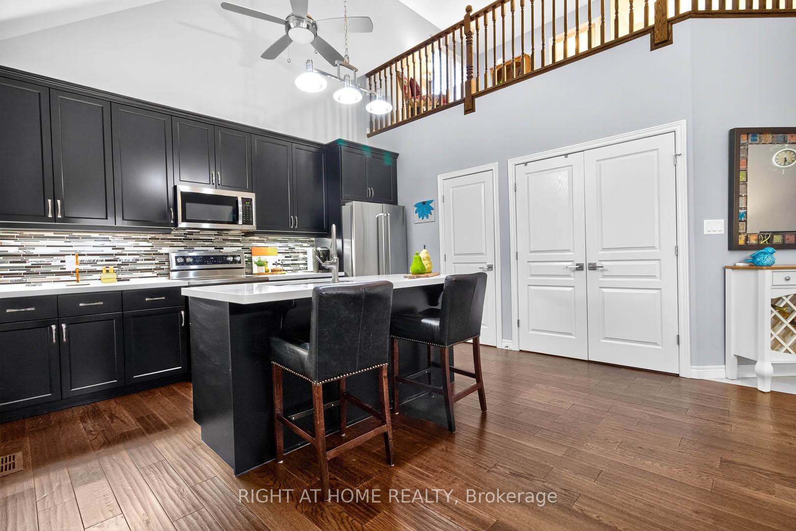 Photo 11 of 18 Rolling Lane, Hamilton, Gershome — HOMEH