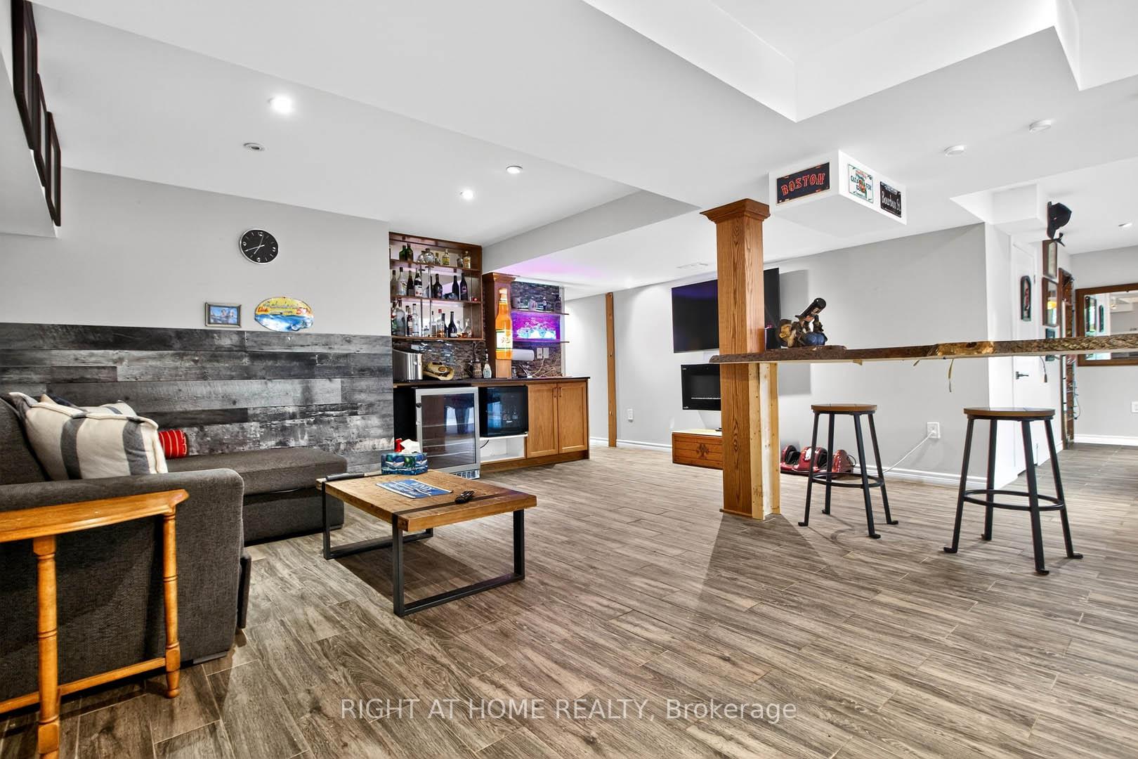Photo 31 of 18 Rolling Lane, Hamilton, Gershome — HOMEH