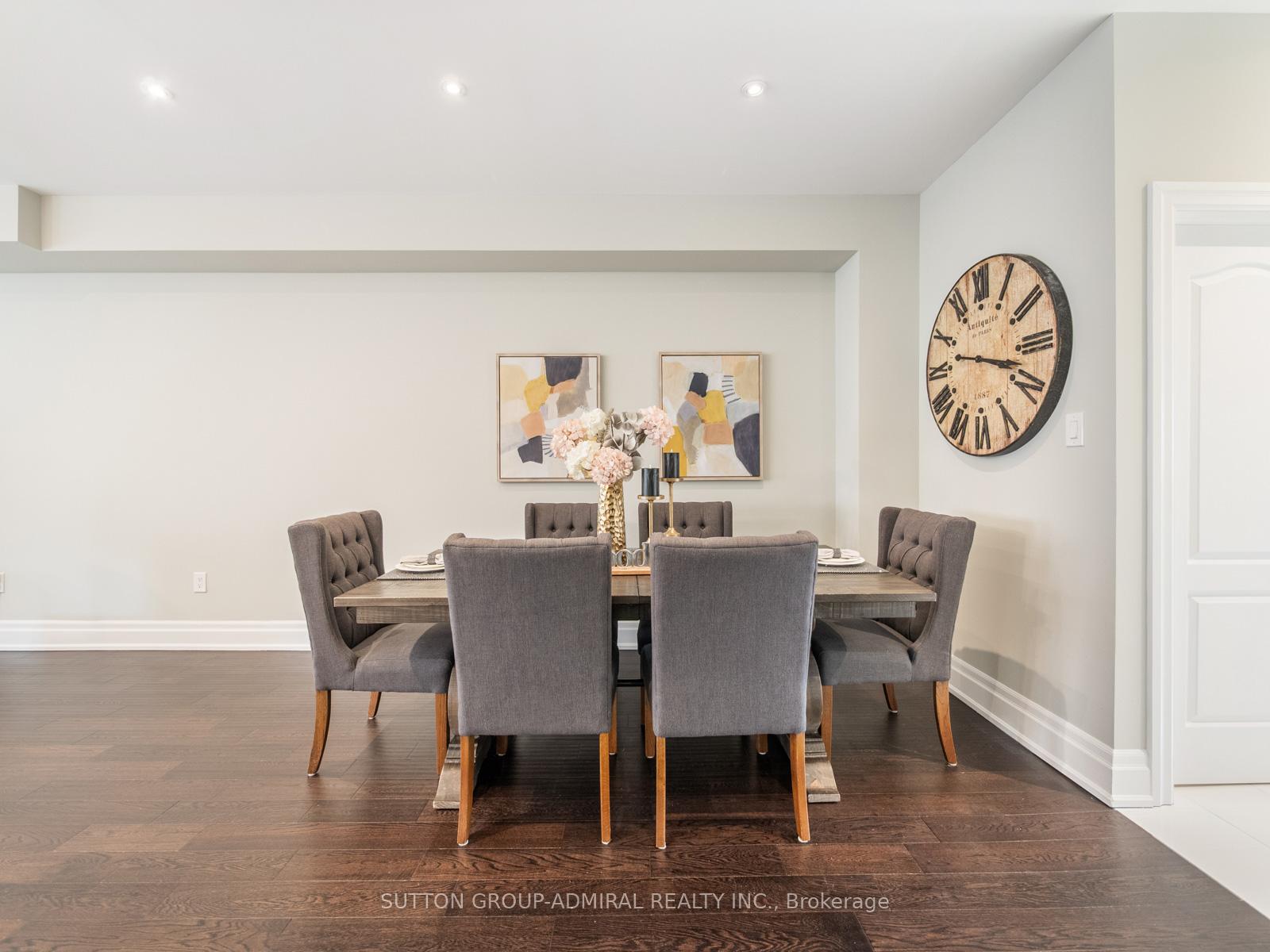 Photo 5 of 29 Daniel Reaman Crescent, Vaughan, Patterson — HOMEH