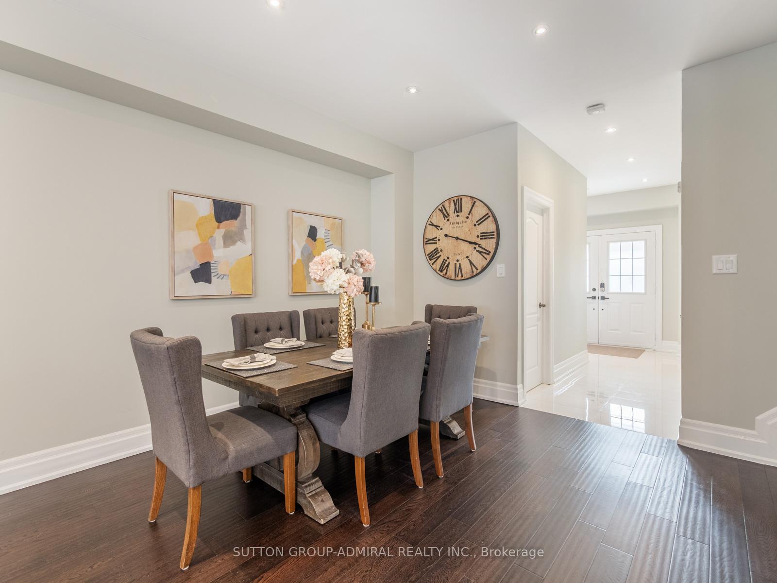 Photo 6 of 29 Daniel Reaman Crescent, Vaughan, Patterson — HOMEH