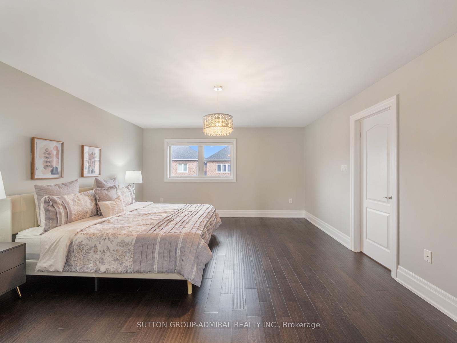 Photo 19 of 29 Daniel Reaman Crescent, Vaughan, Patterson — HOMEH