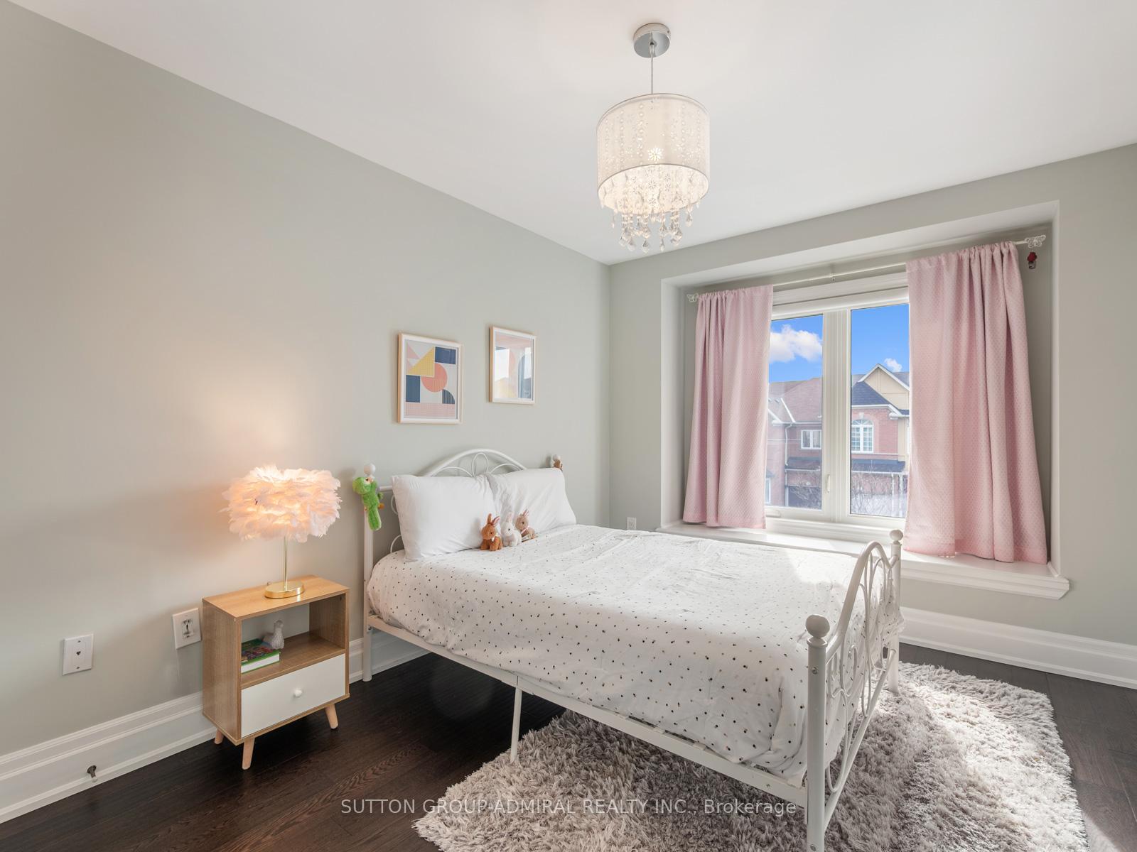 Photo 26 of 29 Daniel Reaman Crescent, Vaughan, Patterson — HOMEH