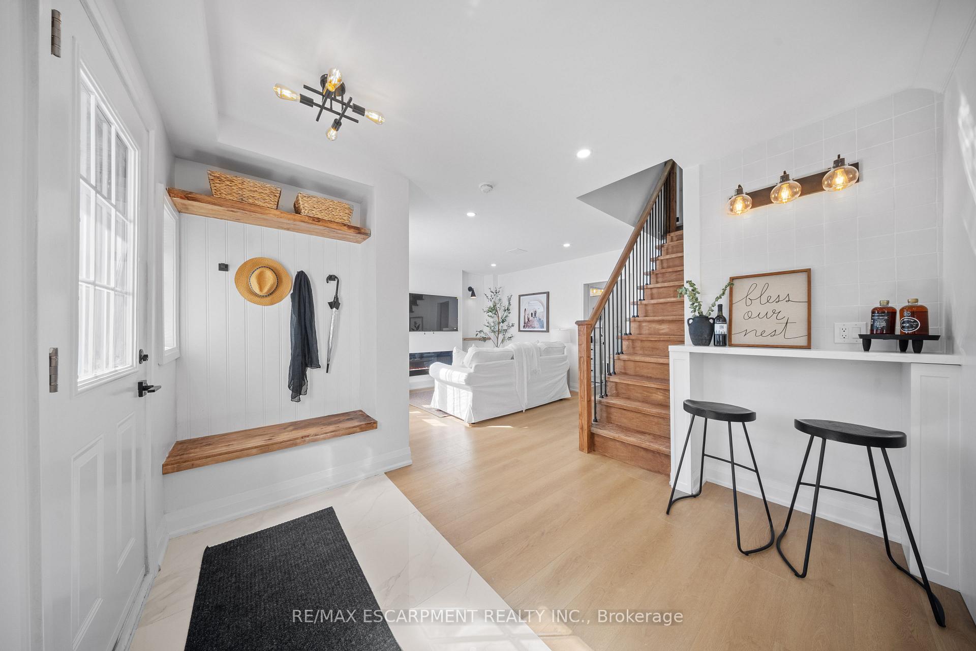 Photo 12 of 48 Woodbridge Road, Hamilton, Rosedale — HOMEH
