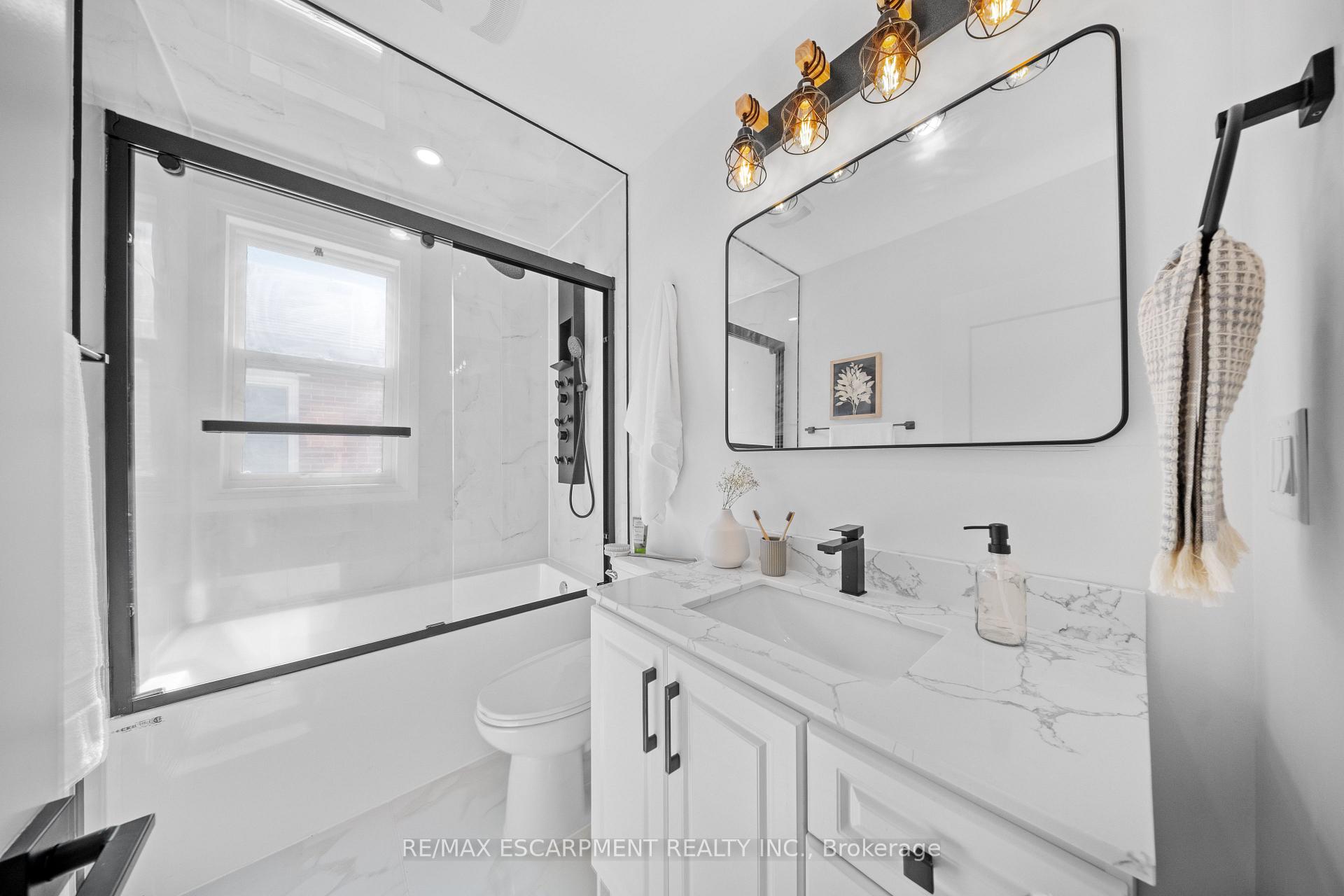 Photo 16 of 48 Woodbridge Road, Hamilton, Rosedale — HOMEH