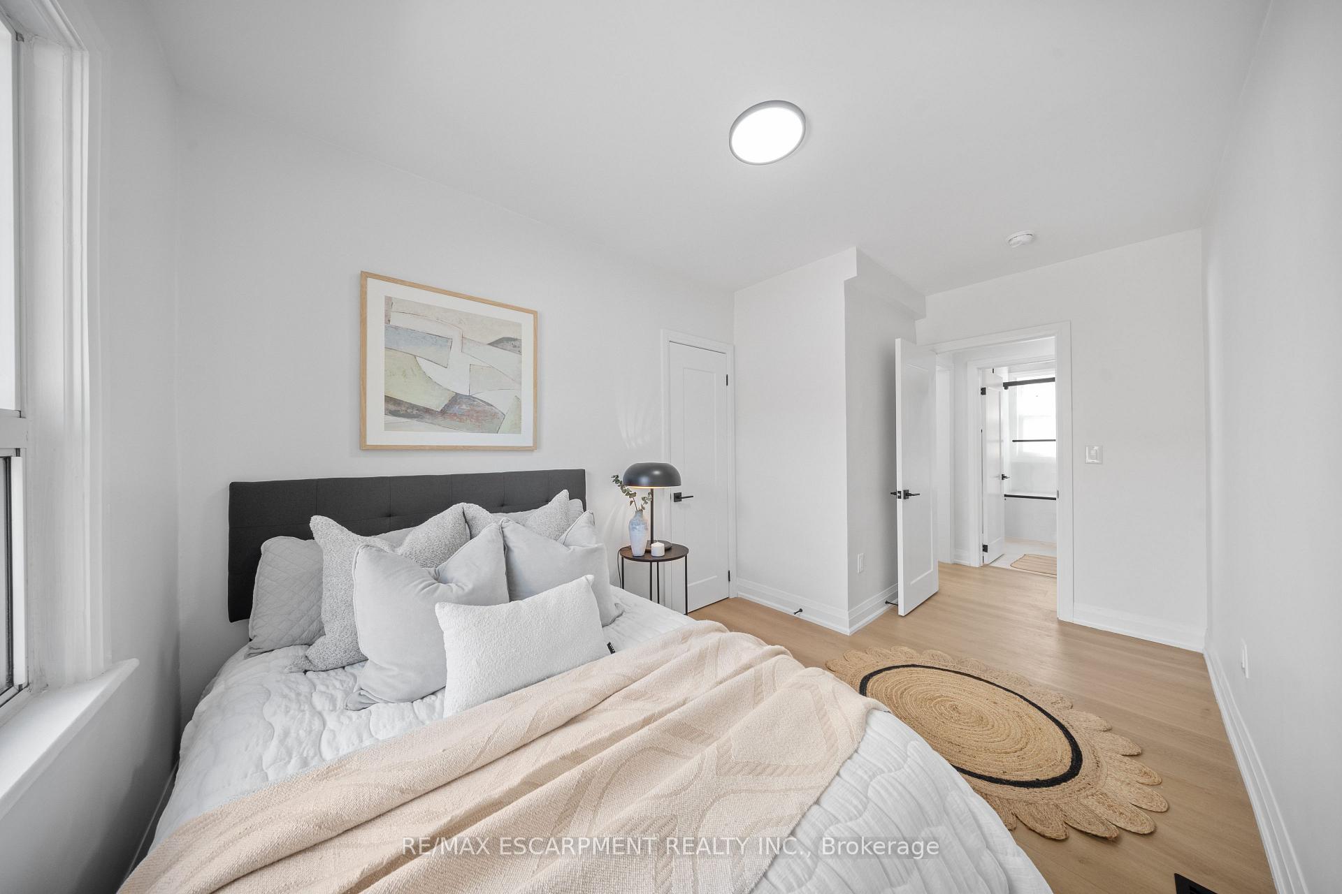 Photo 23 of 48 Woodbridge Road, Hamilton, Rosedale — HOMEH