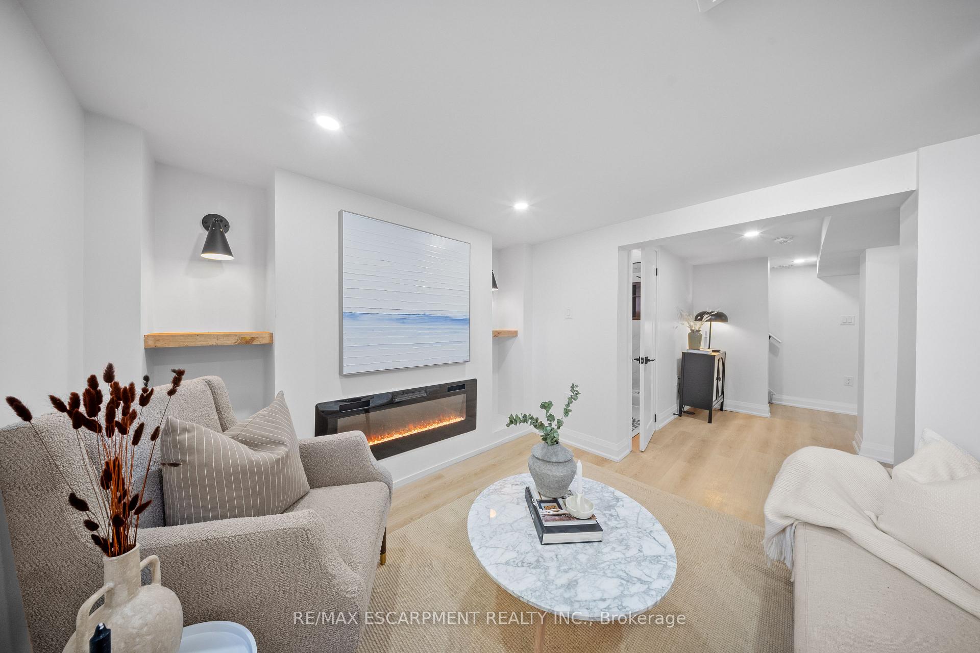 Photo 34 of 48 Woodbridge Road, Hamilton, Rosedale — HOMEH