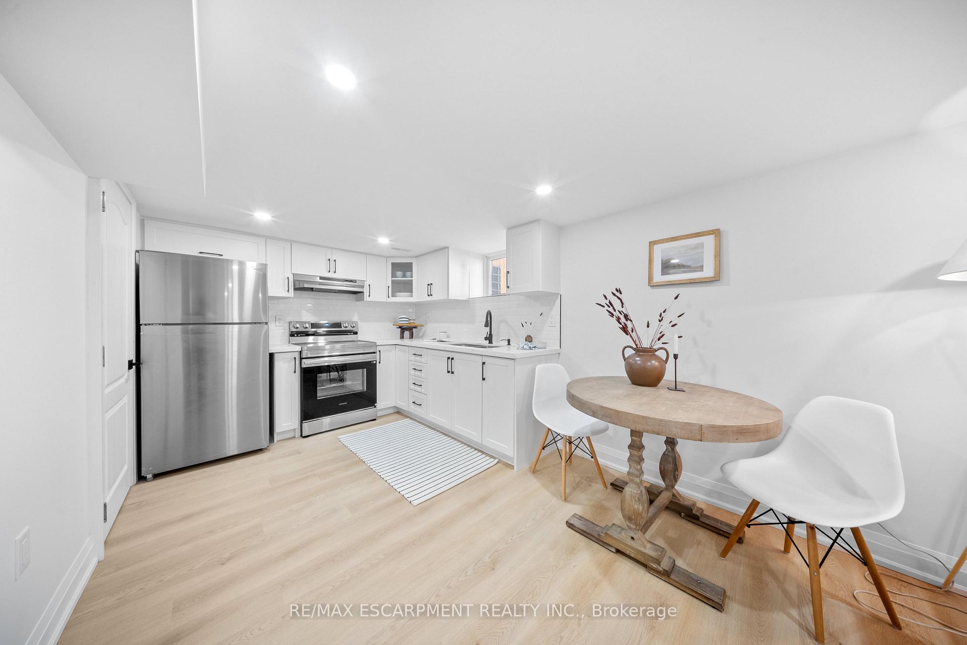 Photo 37 of 48 Woodbridge Road, Hamilton, Rosedale — HOMEH