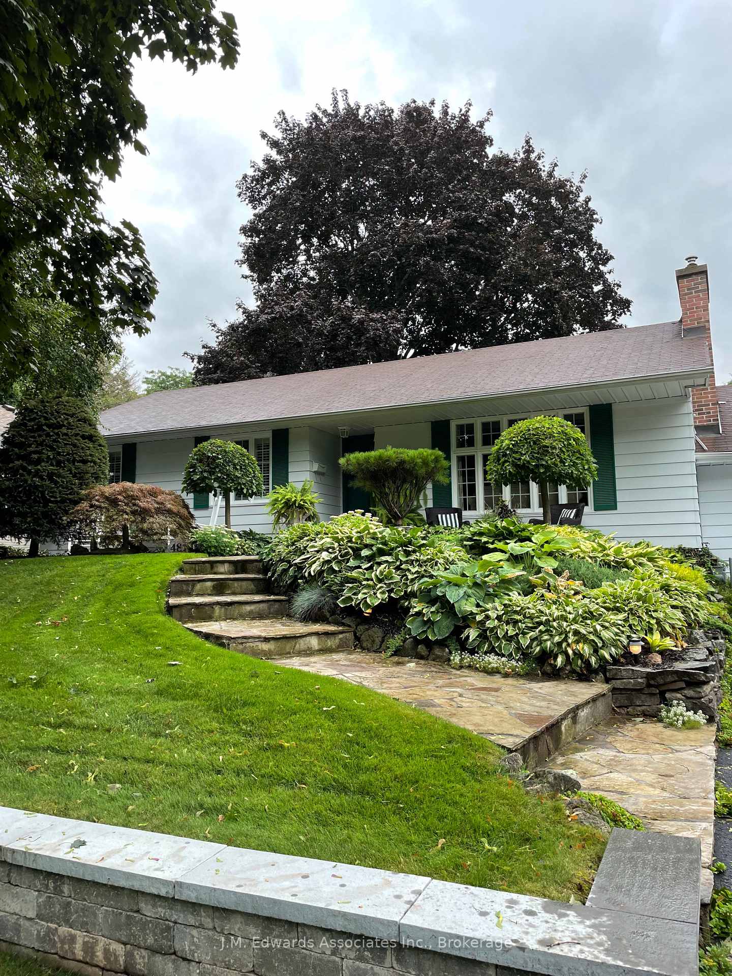 Photo 13 of 481 Townsend Avenue, Burlington, LaSalle — HOMEH