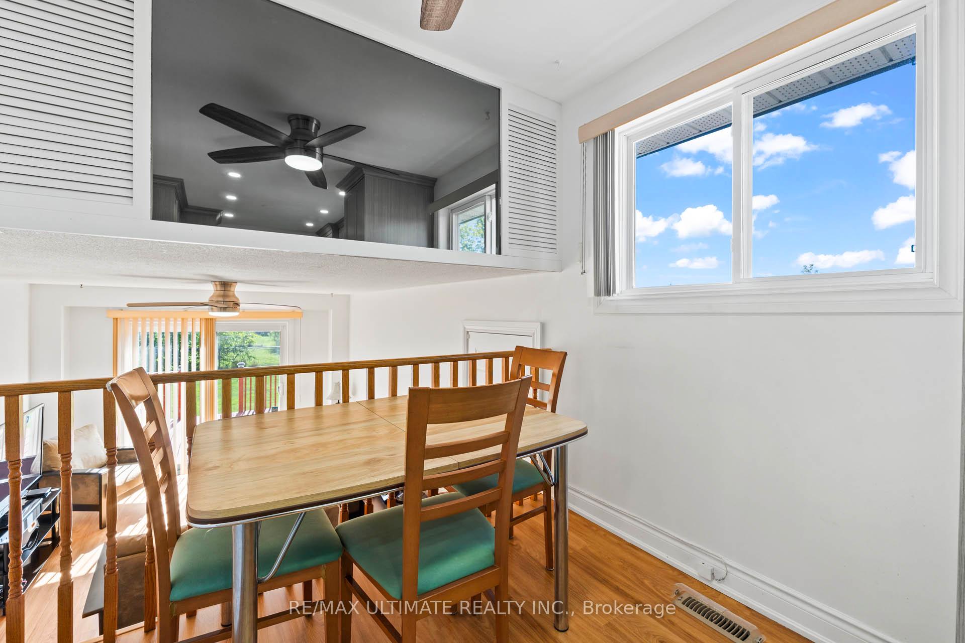 Photo 8 of 33 Forsythia Road, Brampton, Southgate — HOMEH