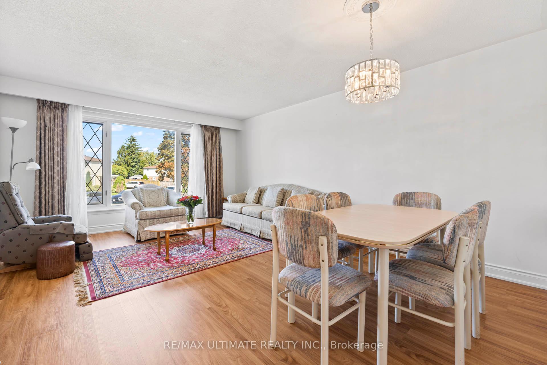 Photo 13 of 33 Forsythia Road, Brampton, Southgate — HOMEH