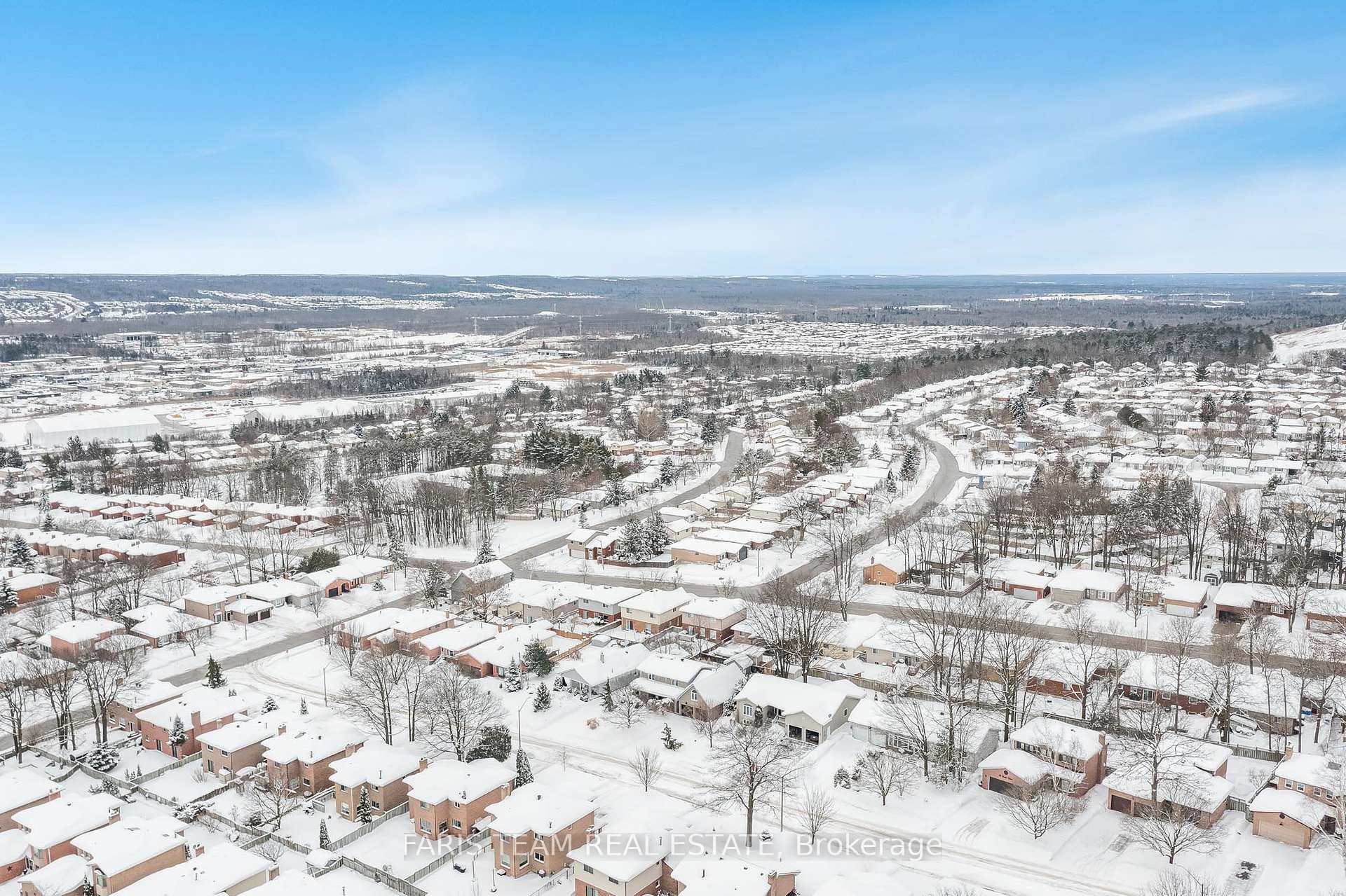Photo 24 of 24 Keats Drive, Barrie, Letitia Heights — HOMEH