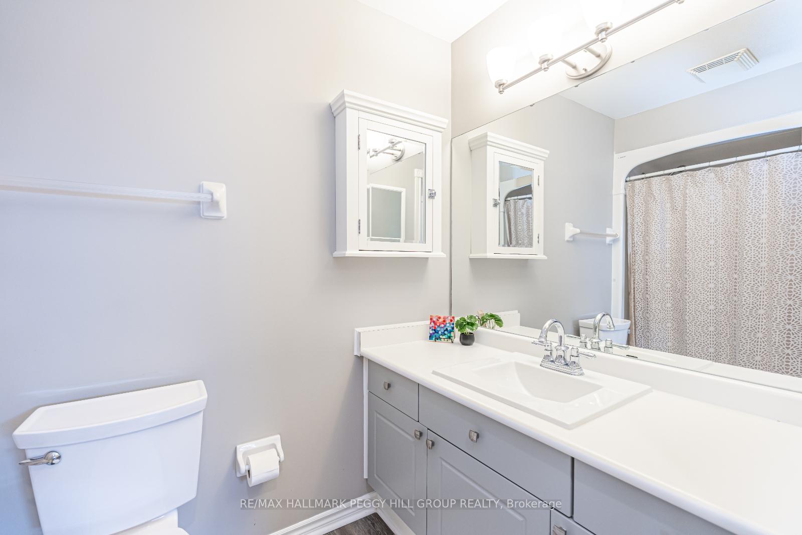 Photo 13 of 106 Brennan Avenue, Barrie, South Shore — HOMEH