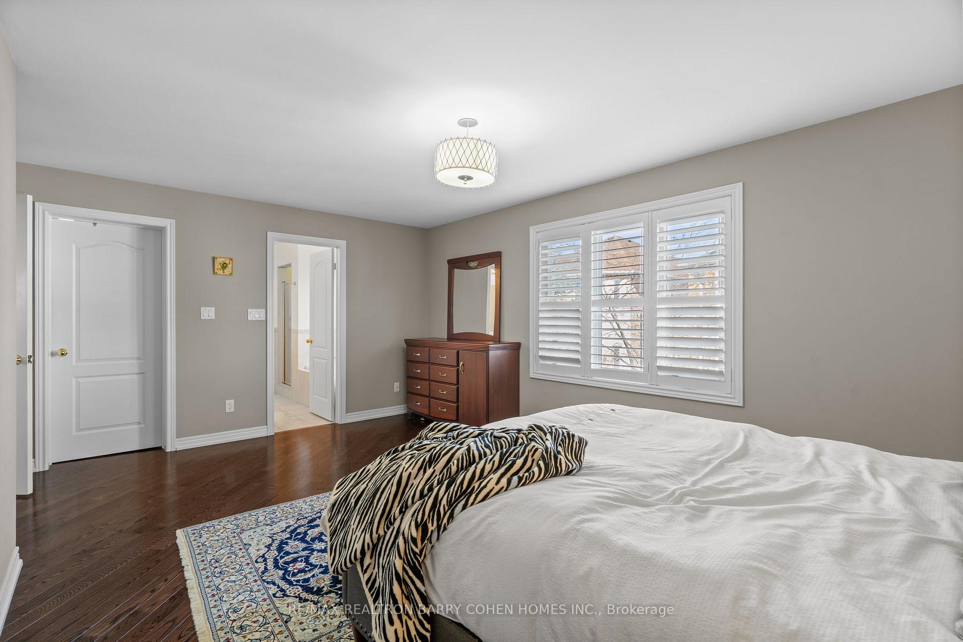 Photo 26 of 92 Capera Drive, Vaughan, Vellore Village — HOMEH