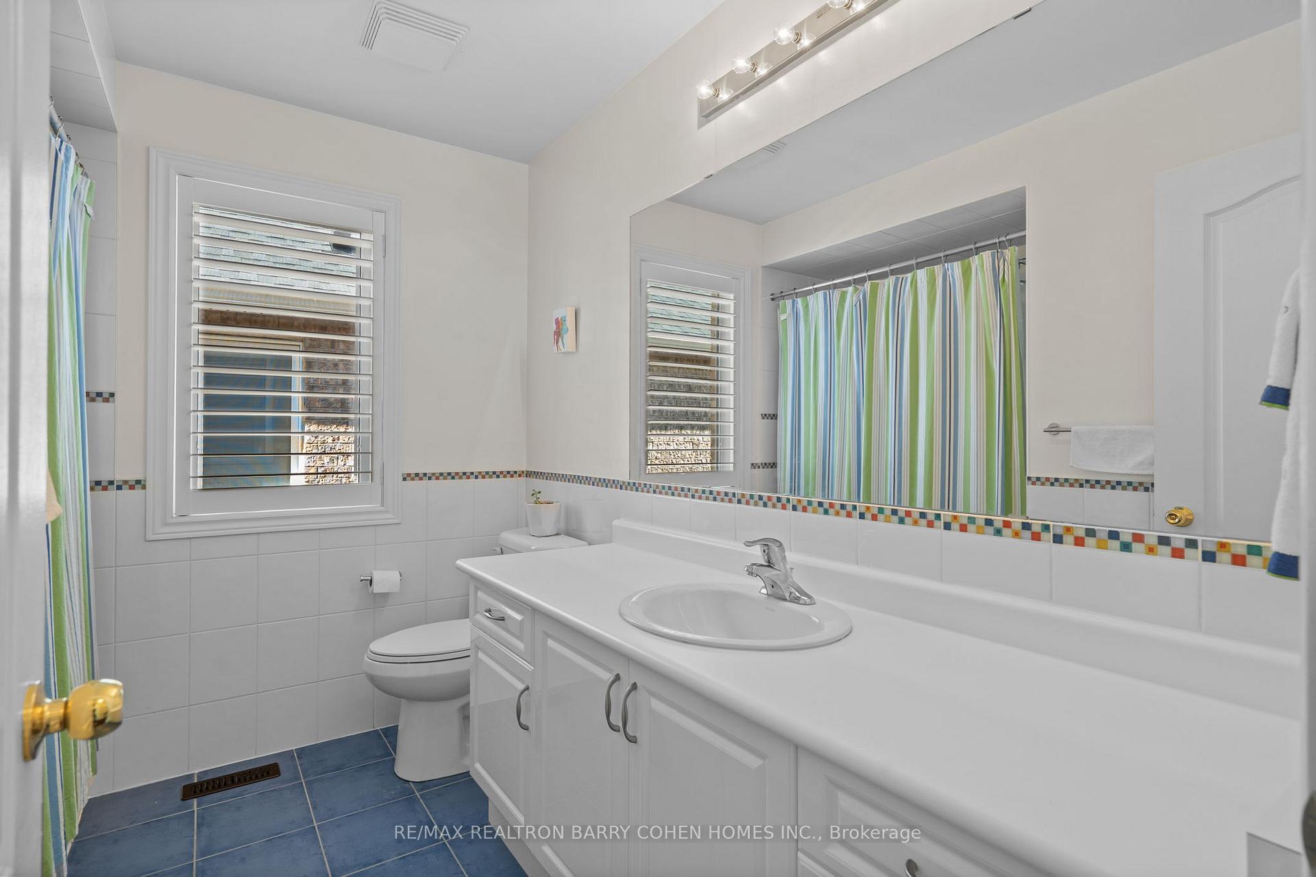 Photo 32 of 92 Capera Drive, Vaughan, Vellore Village — HOMEH
