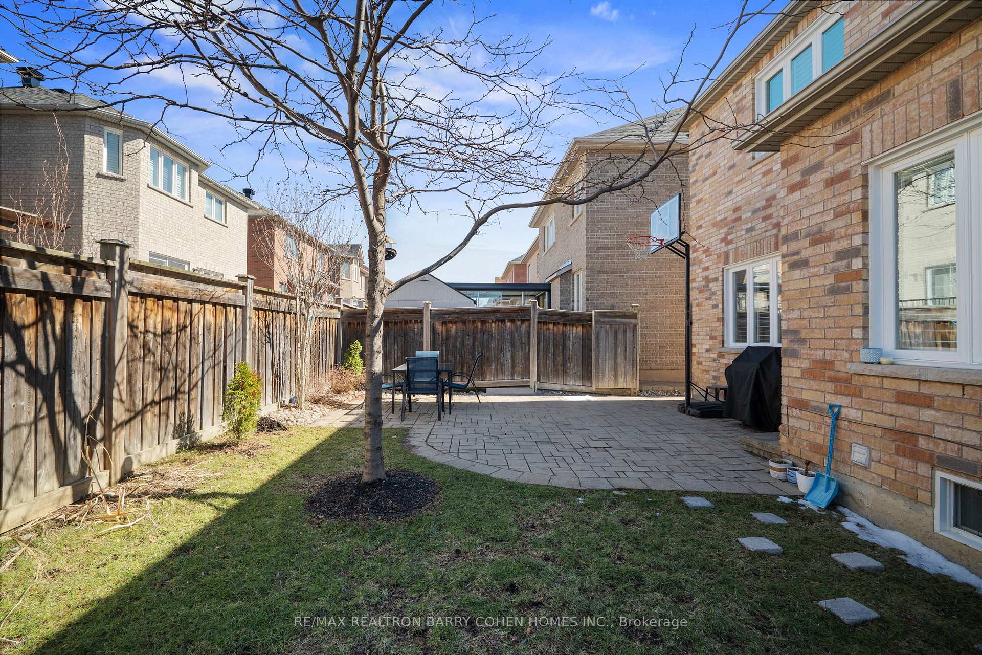 Photo 45 of 92 Capera Drive, Vaughan, Vellore Village — HOMEH