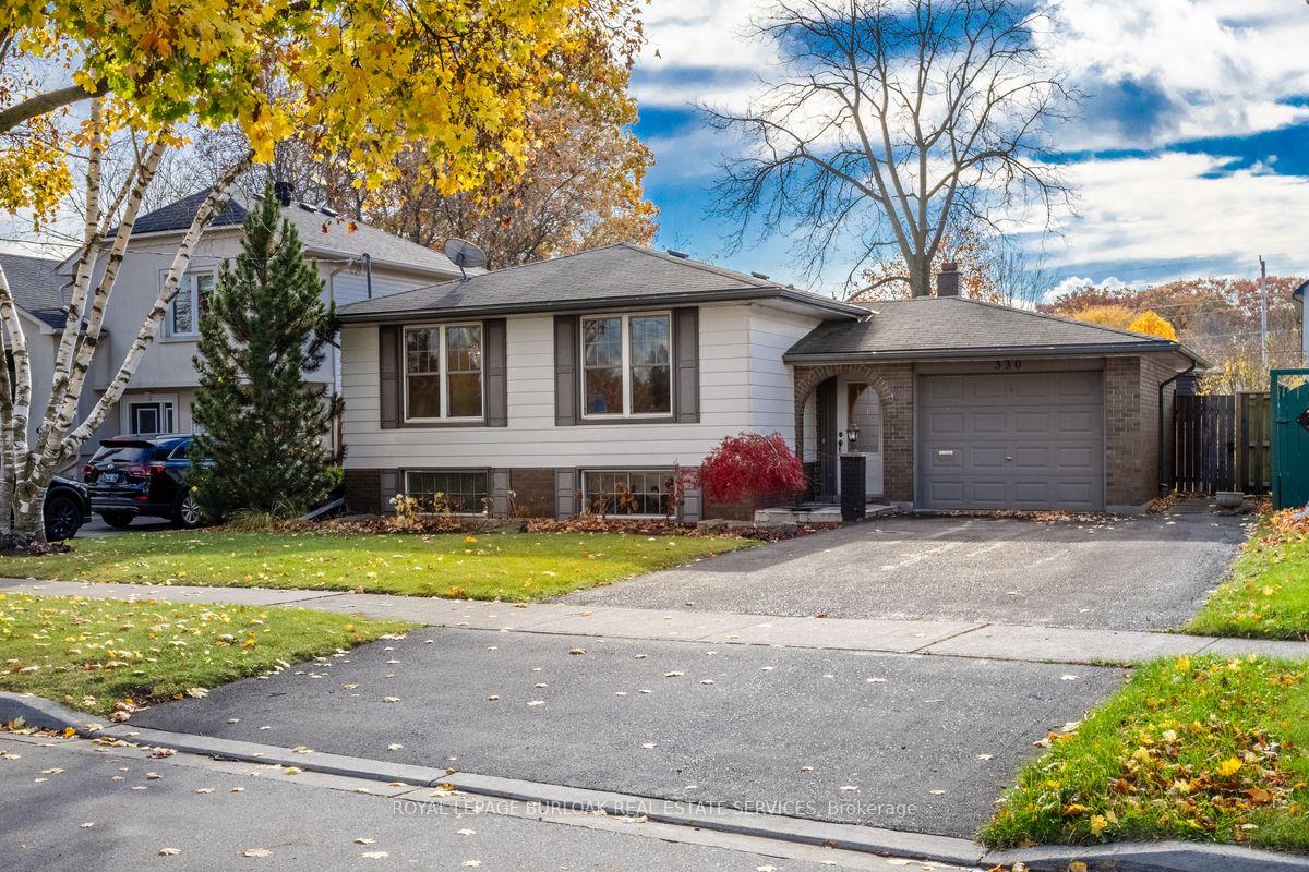 Photo 4 of 330 Tuck Drive, Burlington, Shoreacres — HOMEH