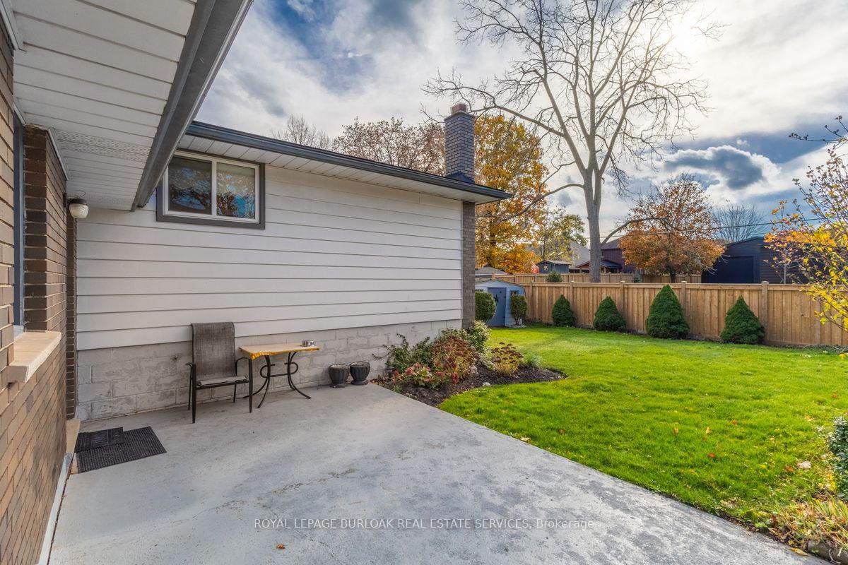 Photo 31 of 330 Tuck Drive, Burlington, Shoreacres — HOMEH