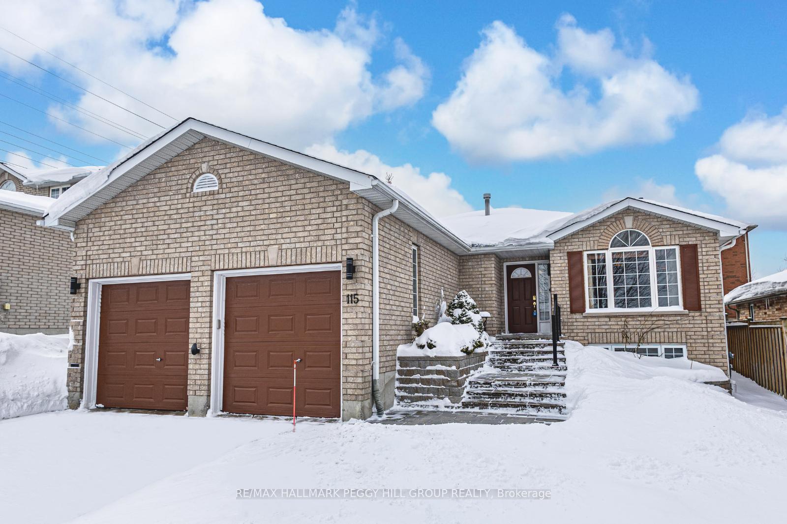 Front of 115 Lion's Gate Boulevard