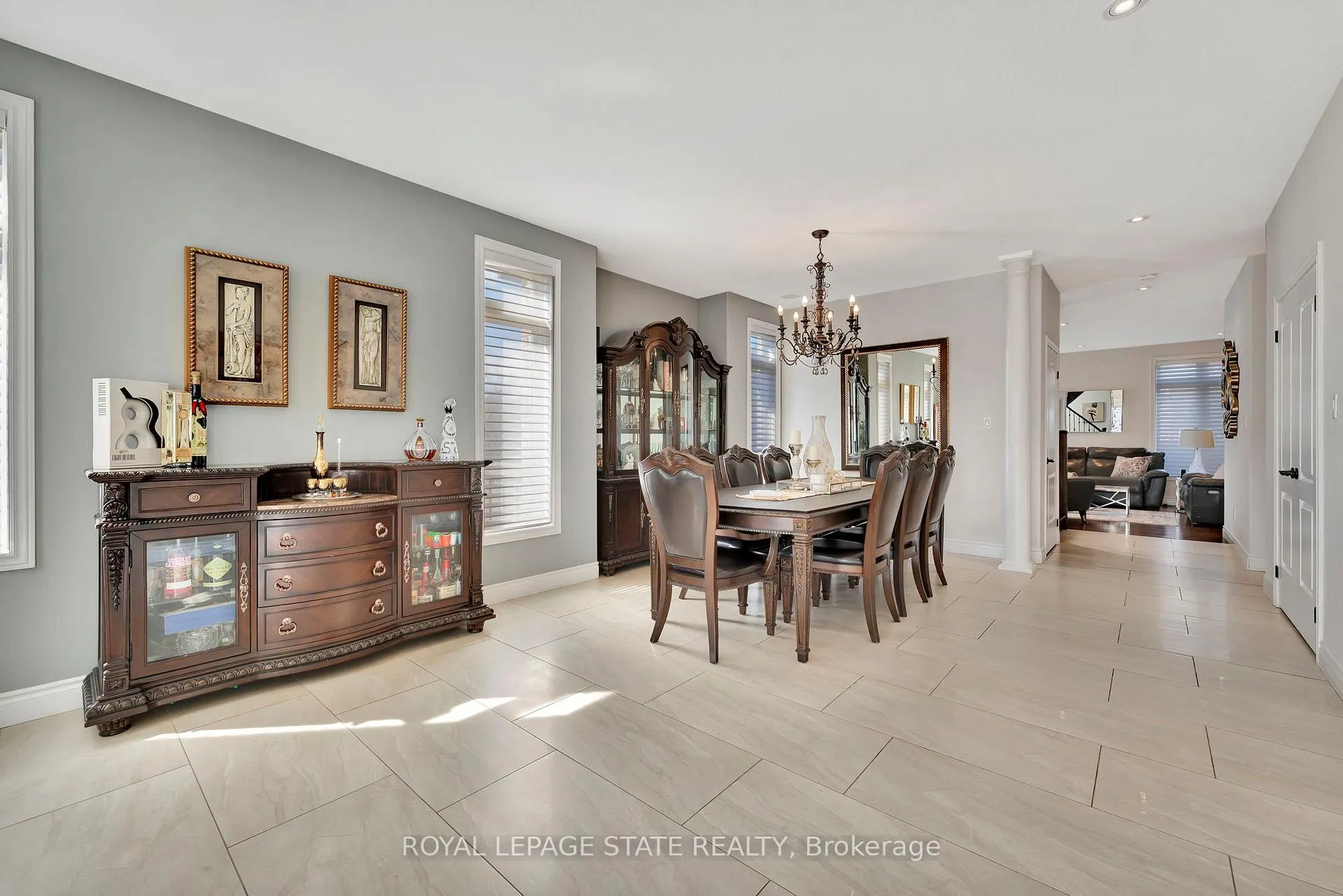 Photo 12 of 3 Rianna Court, Hamilton, Carpenter — HOMEH