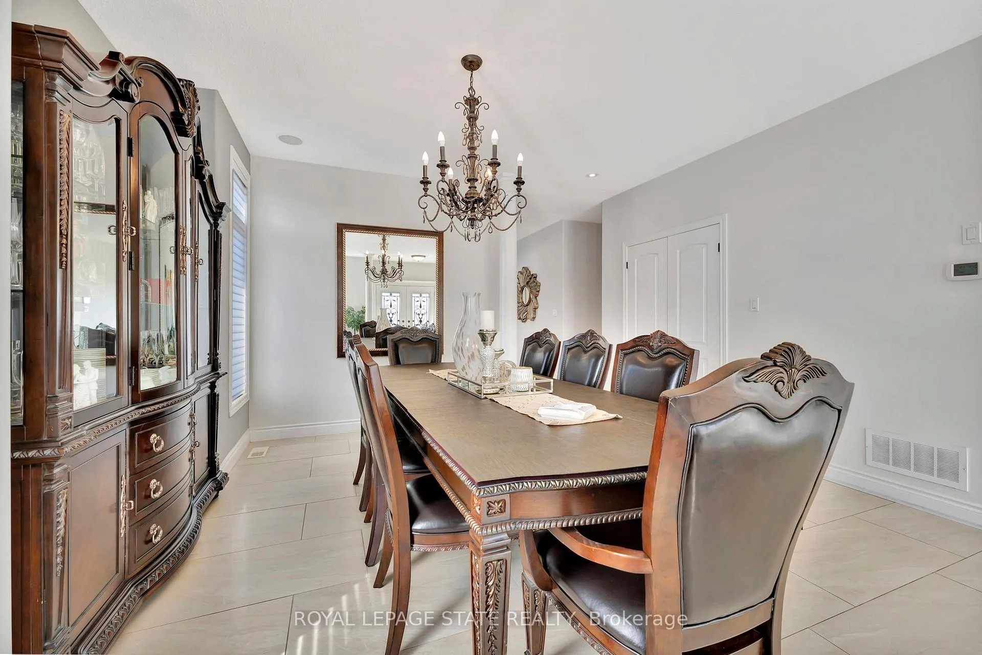 Photo 13 of 3 Rianna Court, Hamilton, Carpenter — HOMEH
