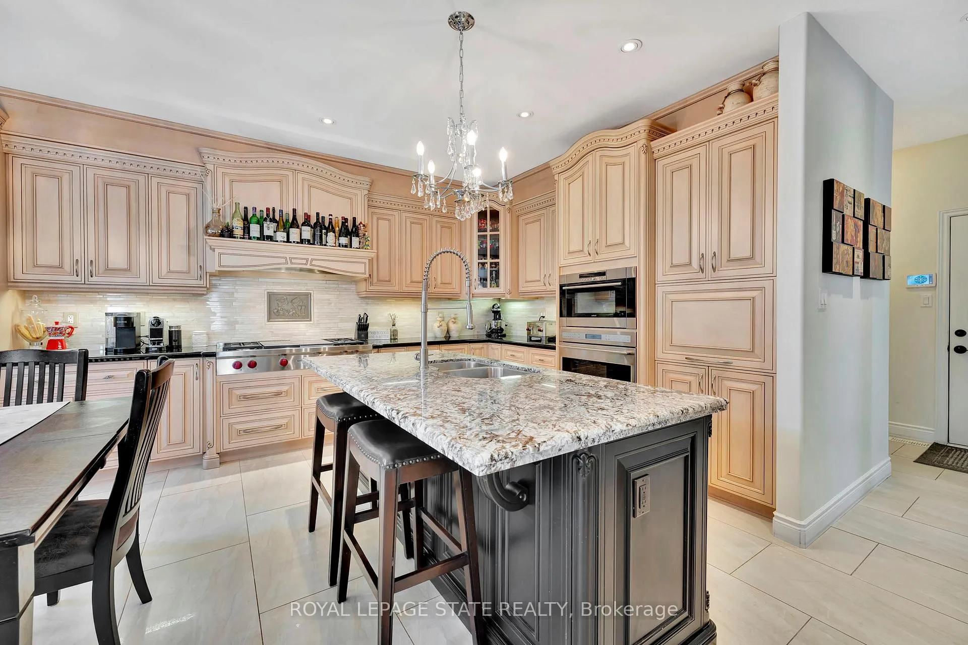 Photo 27 of 3 Rianna Court, Hamilton, Carpenter — HOMEH