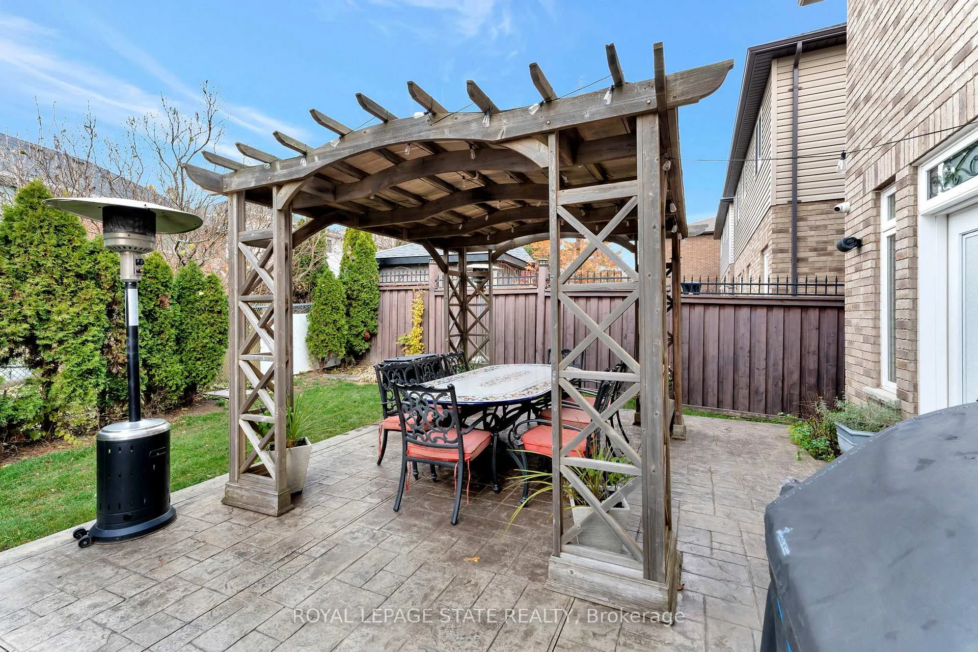 Photo 72 of 3 Rianna Court, Hamilton, Carpenter — HOMEH