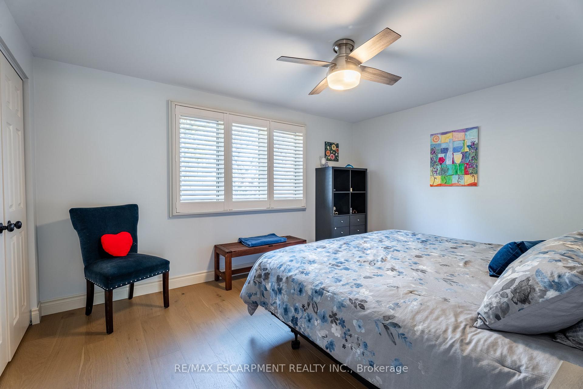 Photo 18 of 2014 Cavendish Drive, Burlington, Brant Hills — HOMEH