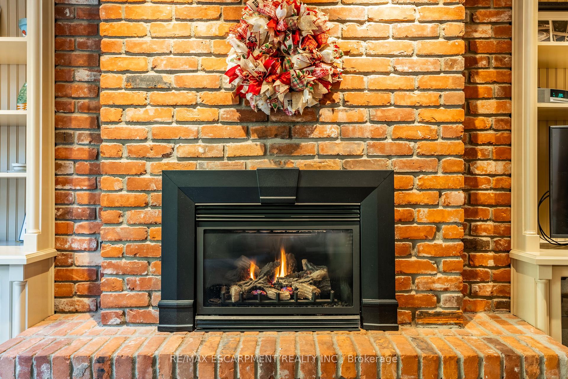 Photo 28 of 2014 Cavendish Drive, Burlington, Brant Hills — HOMEH