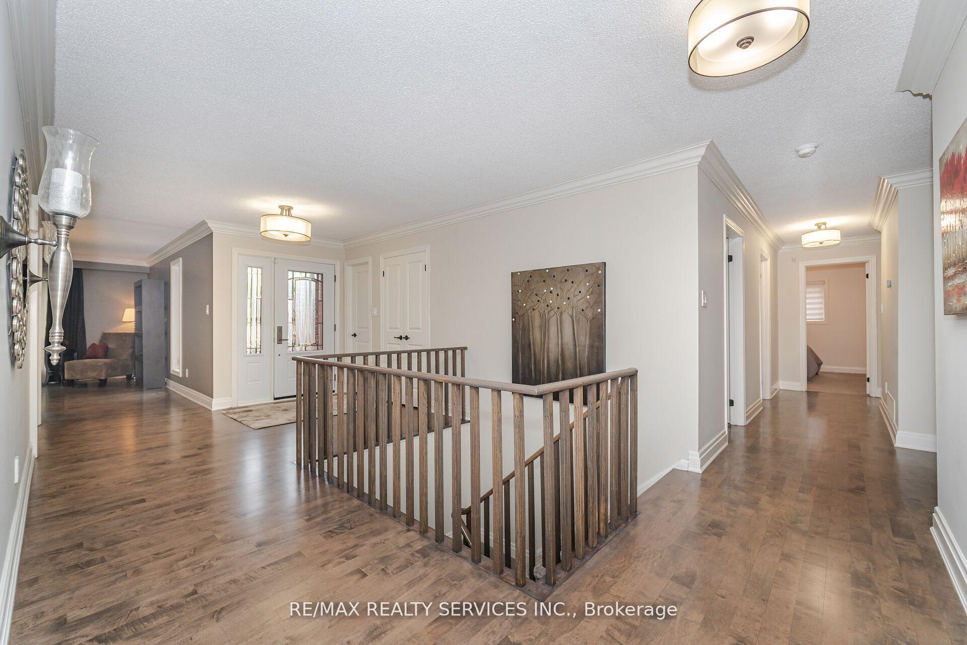 Photo 17 of 33 Carnforth Drive, Brampton, Snelgrove — HOMEH