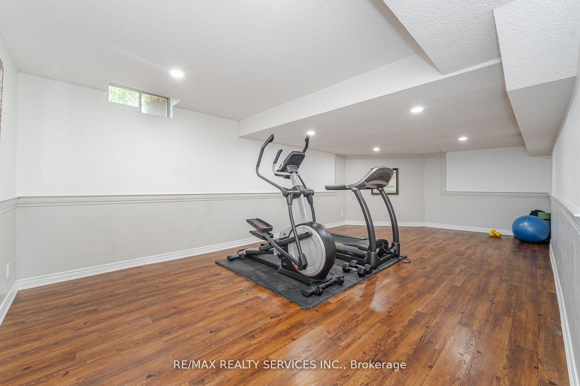 Photo 25 of 33 Carnforth Drive, Brampton, Snelgrove — HOMEH